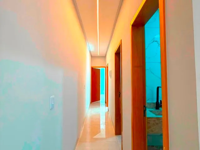 Casa com 137m² 3 quartos e 2 banheiros, à venda, no bairro Residencial Flor do Ipê II em Senador Canedo
