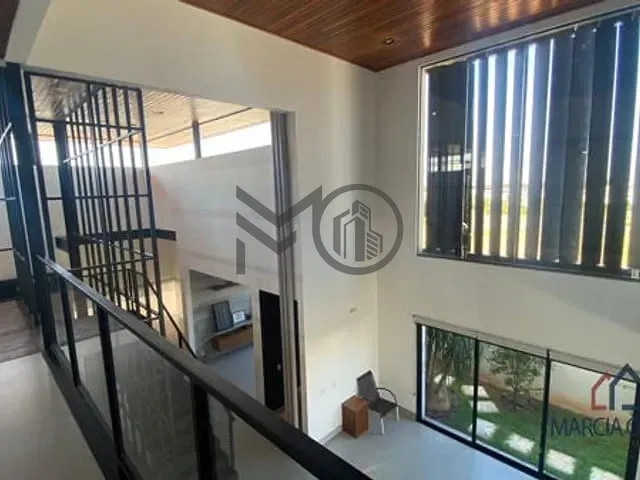 Casa com 490m² 3 quartos e 4 banheiros, à venda, no bairro Jardim Itália em Cuiabá