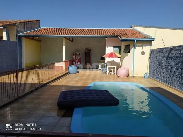 Casa com 300m² 3 quartos e 3 banheiros, à venda, no bairro Vila Paraíso (Rubião Junior) em Botucatu