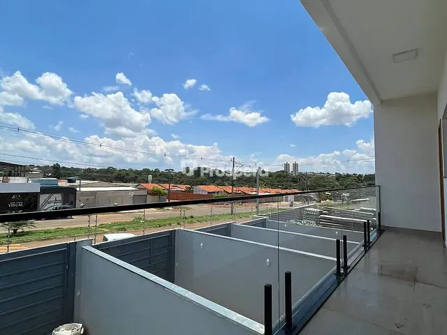 Casa 3 quartos e 2 banheiros, à venda, no bairro Setor Summerville 1ª e 2ª Etapa em Anápolis