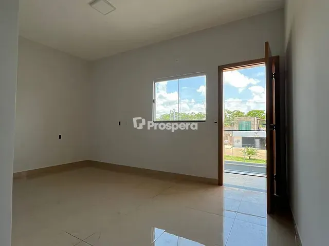 Casa 3 quartos e 2 banheiros, à venda, no bairro Setor Summerville 1ª e 2ª Etapa em Anápolis