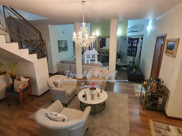 Casa com 889m² 3 quartos e 2 banheiros, à venda, no bairro Condomínio Campos de Santo Antônio em Itu