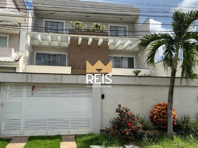 Casa com 450m² 6 quartos e 2 banheiros, à venda, no bairro Campo Grande em Rio de Janeiro