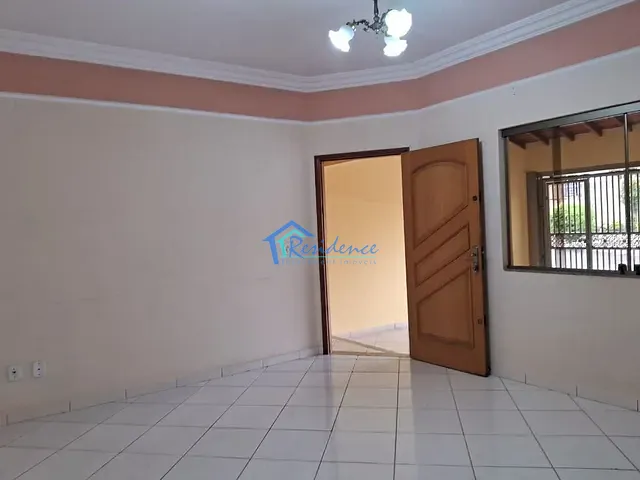 Casa com 150m² 3 quartos e 1 banheiro, à venda, no bairro Parque São Lourenço em Indaiatuba
