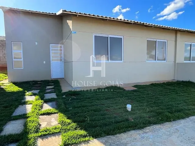 Casa com 150m² 3 quartos e 1 banheiro, à venda, no bairro Residencial Recanto das Veredas em Senador Canedo