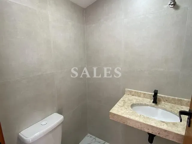 Casa com 250m² 2 quartos e 4 banheiros, à venda, no bairro Nova Era em Juiz de Fora