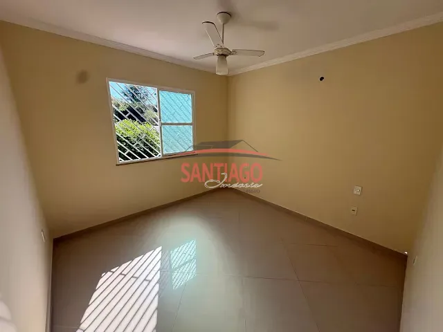 Casa 4 quartos e 1 banheiro, para alugar, no bairro Santa Afra em Santo Antônio de Pádua