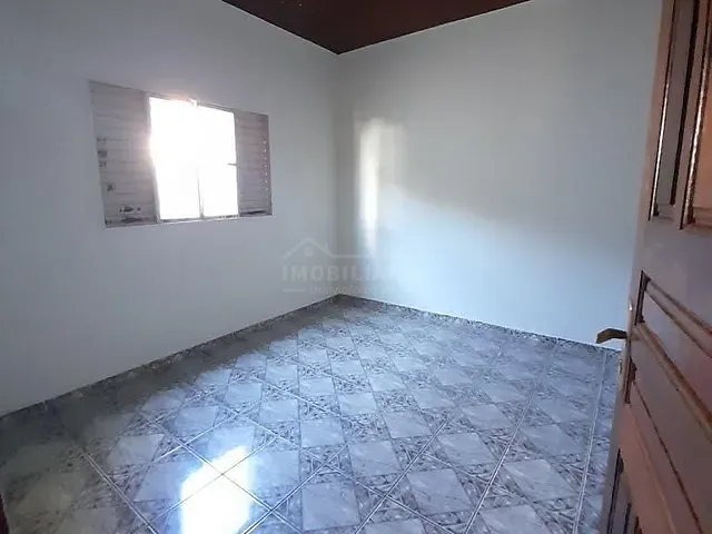 Casa 3 quartos e 1 banheiro, à venda, no bairro CENTRO em Chapadão do Sul