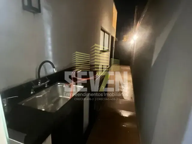 Casa com 230m² 3 quartos e 2 banheiros, à venda, no bairro Morada das Flores em Piratininga
