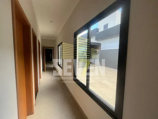 Casa com 230m² 3 quartos e 2 banheiros, à venda, no bairro Morada das Flores em Piratininga