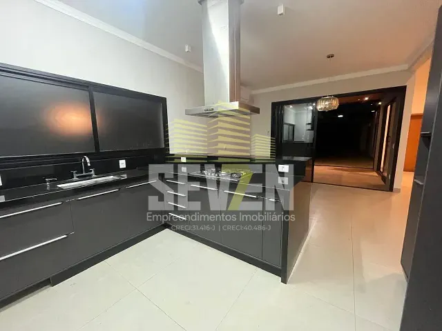 Casa com 230m² 3 quartos e 2 banheiros, à venda, no bairro Morada das Flores em Piratininga