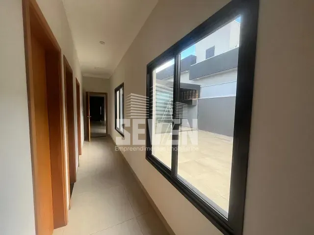 Casa com 230m² 3 quartos e 2 banheiros, à venda ou para alugar, no bairro Morada das Flores em Piratininga