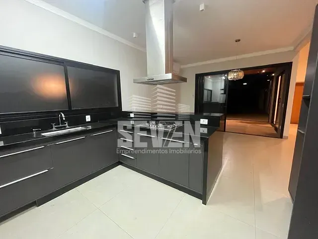 Casa com 230m² 3 quartos e 2 banheiros, à venda ou para alugar, no bairro Morada das Flores em Piratininga