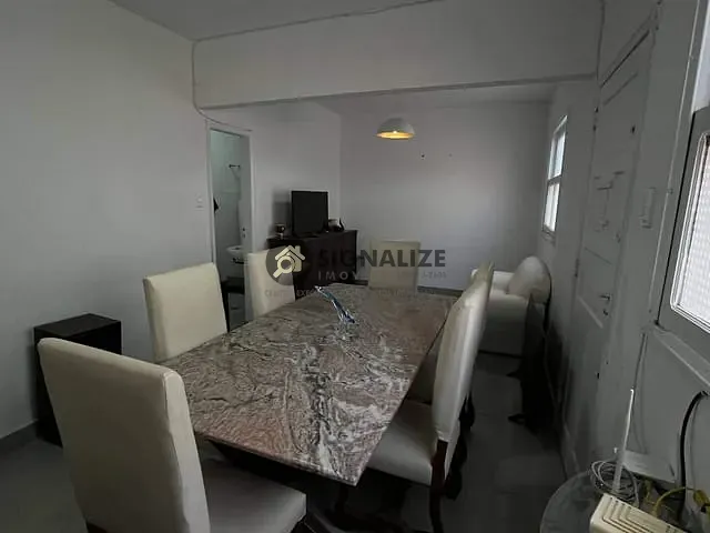 Casa 3 quartos e 3 banheiros, à venda, no bairro Centro em Cabo Frio