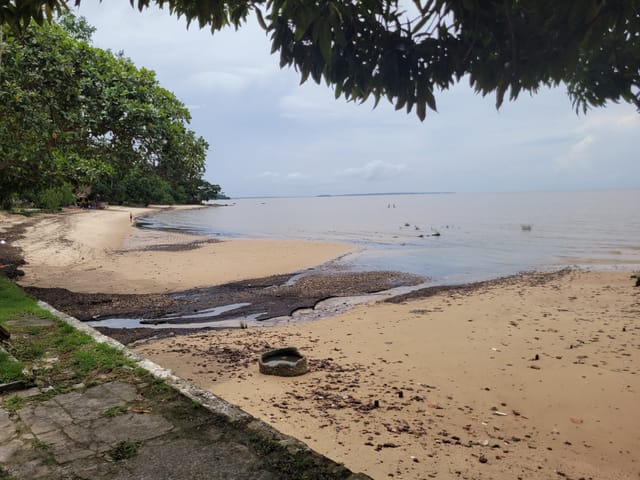 Foto do Casa - Casa frente a Praia no Farol em Mosqueiro. rara Oportunidade. | Salomão Mendes Imóveis