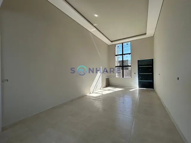 Casa 3 quartos e 3 banheiros, à venda, no bairro Nações em Siqueira Campos
