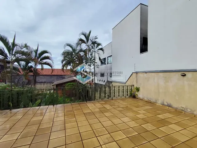 Casa 4 quartos e 3 banheiros, à venda, no bairro CENTRO em Jacarezinho