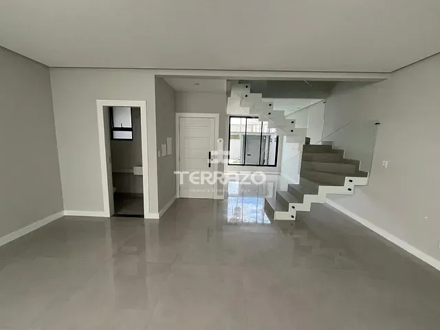 Casa com 120m² 3 quartos e 1 banheiro, à venda, no bairro MORADA DA COLINA em Volta Redonda
