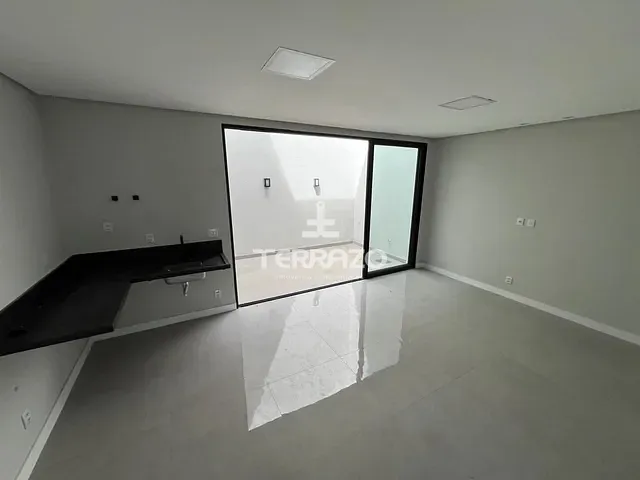 Casa com 120m² 3 quartos e 1 banheiro, à venda, no bairro MORADA DA COLINA em Volta Redonda