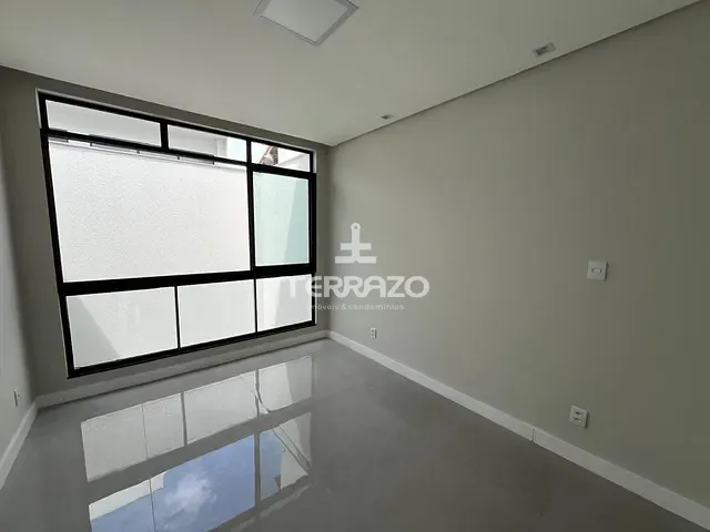Casa com 120m² 3 quartos e 1 banheiro, à venda, no bairro MORADA DA COLINA em Volta Redonda