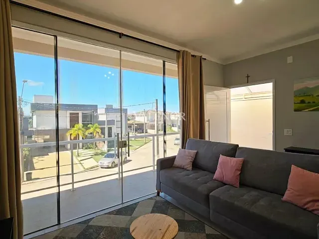 Casa 3 quartos e 2 banheiros, à venda, no bairro Jardim Promeca em Várzea Paulista