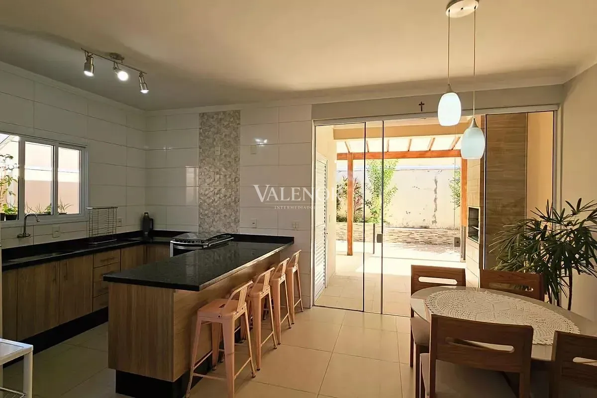 Casa, 3 quartos, 307 m² - Foto 5