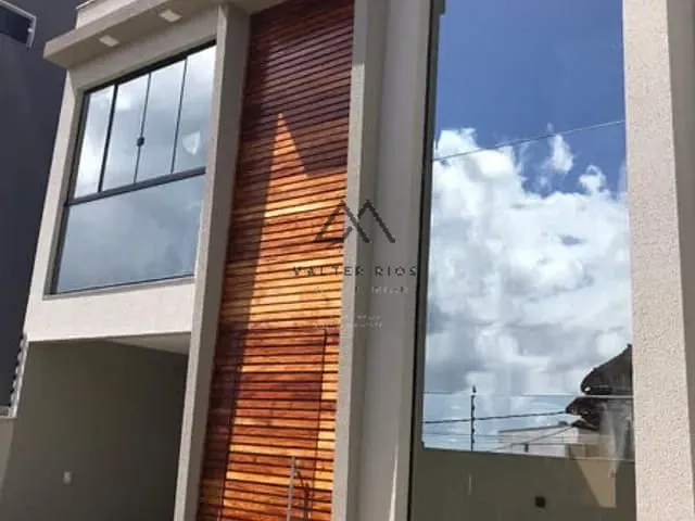 Casa 3 quartos e 3 banheiros, para alugar, no bairro Nossa Senhora da Vitória em Ilhéus