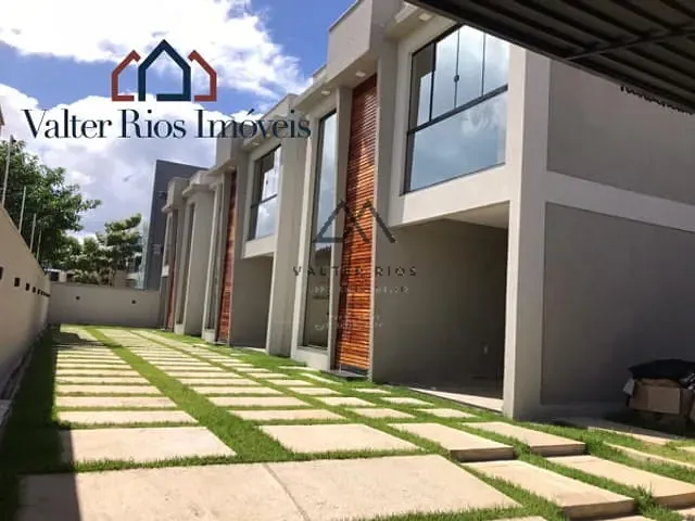 Casa 3 quartos e 3 banheiros, para alugar, no bairro Nossa Senhora da Vitória em Ilhéus