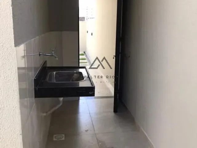 Casa 3 quartos e 3 banheiros, para alugar, no bairro Nossa Senhora da Vitória em Ilhéus