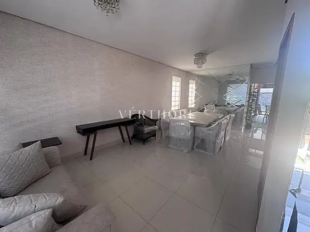 Casa 3 quartos e 5 banheiros, para alugar, no bairro Alphaville 2 em Londrina