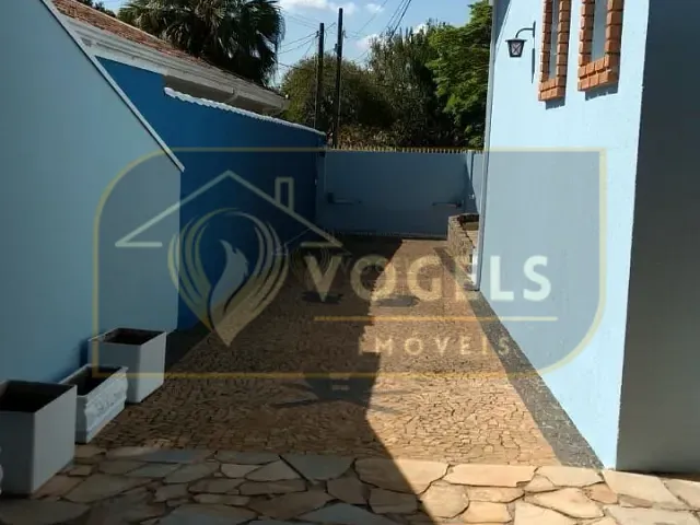 Casa 4 quartos e 3 banheiros, à venda, no bairro Jardim Holanda em Holambra