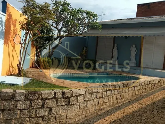 Casa 4 quartos e 3 banheiros, à venda, no bairro Jardim Holanda em Holambra