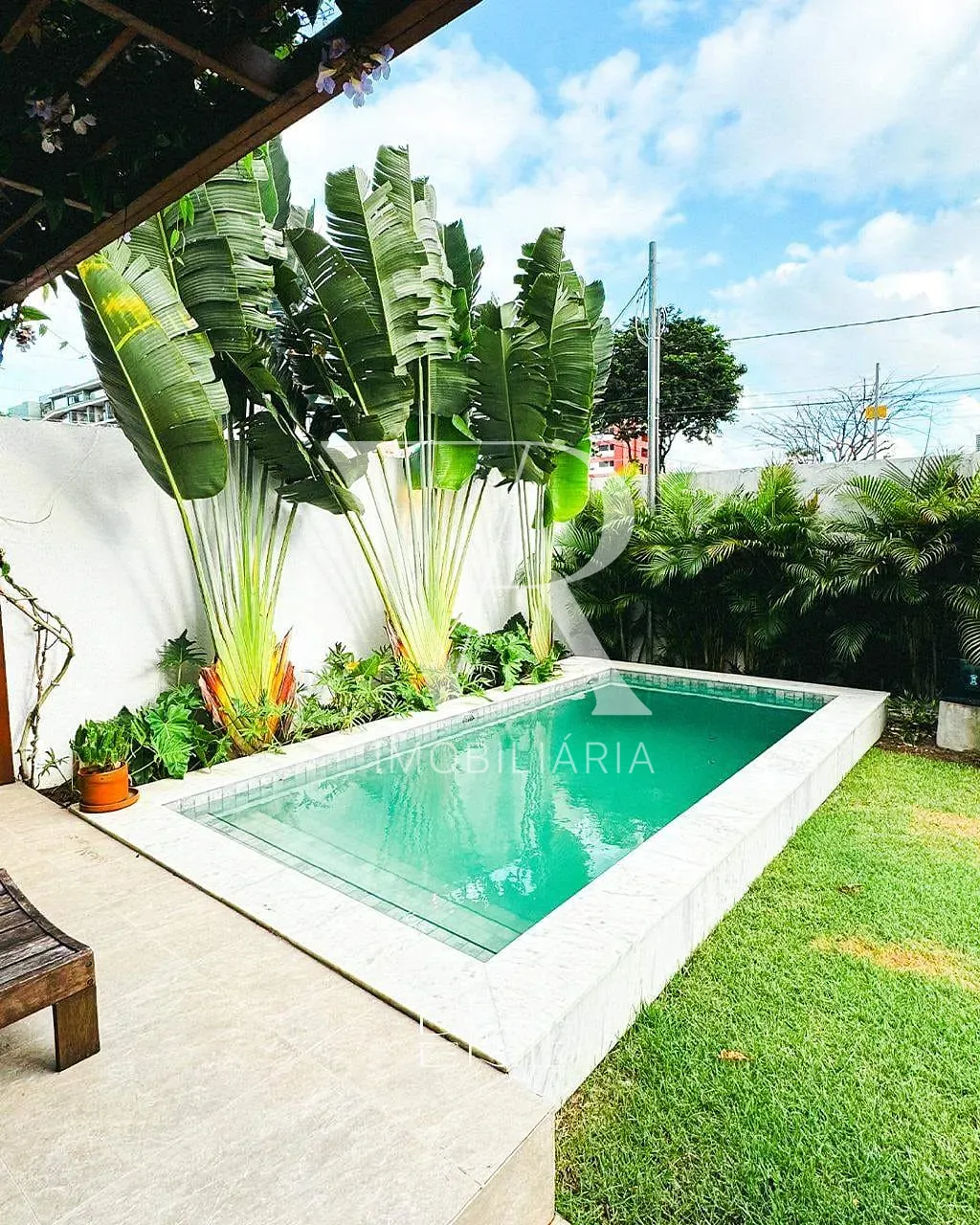 Casa, 4 quartos, 350 m² - Foto 1