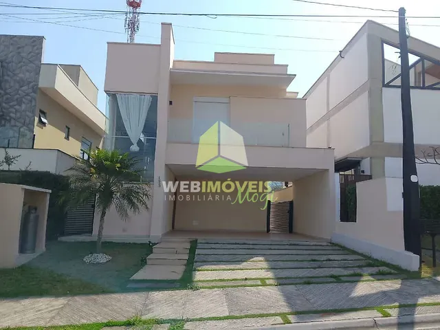 Casa com 250m² 3 quartos e 4 banheiros, para alugar, no bairro Fazenda Rodeio em Mogi das Cruzes