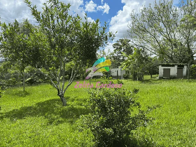 Casa com 3000m² 6 quartos e 4 banheiros, à venda, no bairro Condomínio Vale do Ouro em Ribeirão das Neves