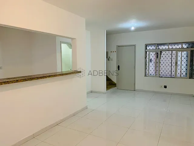 Casa 2 quartos e 3 banheiros, à venda ou para alugar, no bairro Itaim Bibi em São Paulo