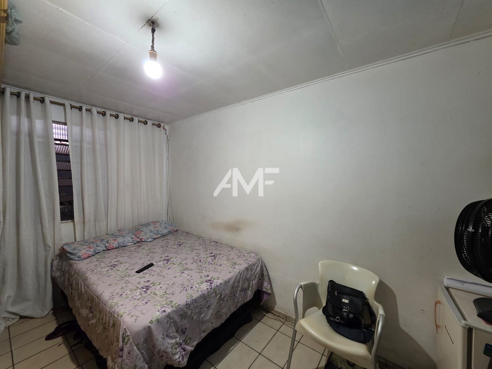 Casa, 3 quartos, 200 m² - Foto 4