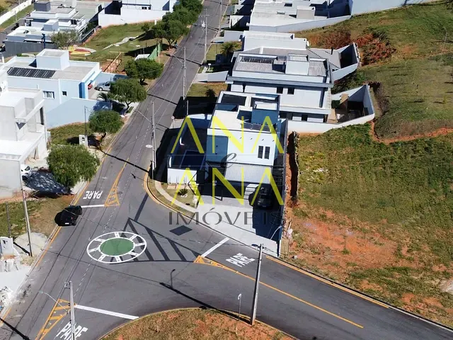 Casa 4 quartos e 6 banheiros, à venda, no bairro Condomínio Villa Real de Bragança em Bragança Paulista