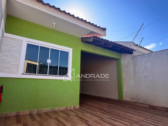 Casa com 180m² 2 quartos e 1 banheiro, à venda, no bairro Jardim Menegazzo em Apucarana