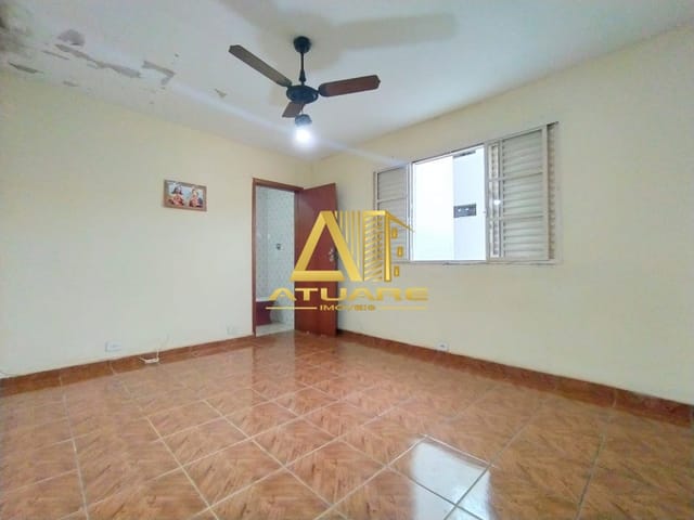Casa com 327m² 3 quartos e 3 banheiros, à venda, no bairro CENTRO em Pouso Alegre