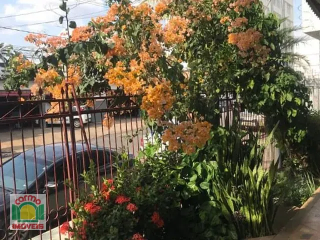 Casa com 330m² 3 quartos e 2 banheiros, à venda, no bairro Setor Central em Anápolis