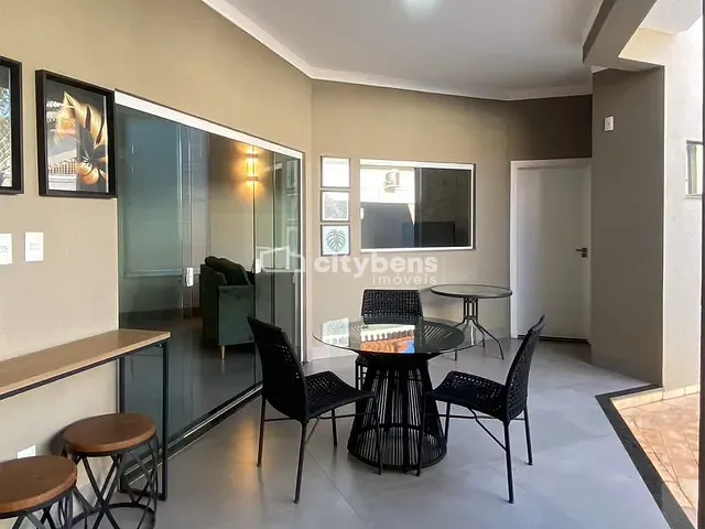 Casa 3 quartos e 3 banheiros, à venda, no bairro Ipanema em Araçatuba