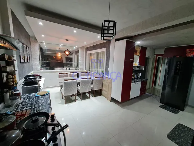Casa com 390m² 3 quartos e 5 banheiros, à venda, no bairro Campo Grande em Rio de Janeiro