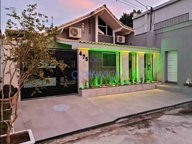Casa com 390m² 3 quartos e 5 banheiros, à venda, no bairro Campo Grande em Rio de Janeiro