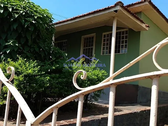 Casa 2 quartos e 1 banheiro, à venda, no bairro CENTRO em Cambará