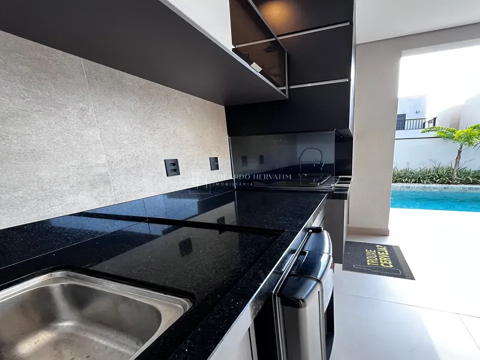 Casa, 3 quartos, 240 m² - Foto 9