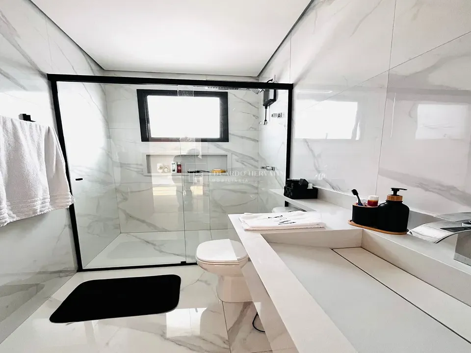 Casa, 3 quartos, 240 m² - Foto 15