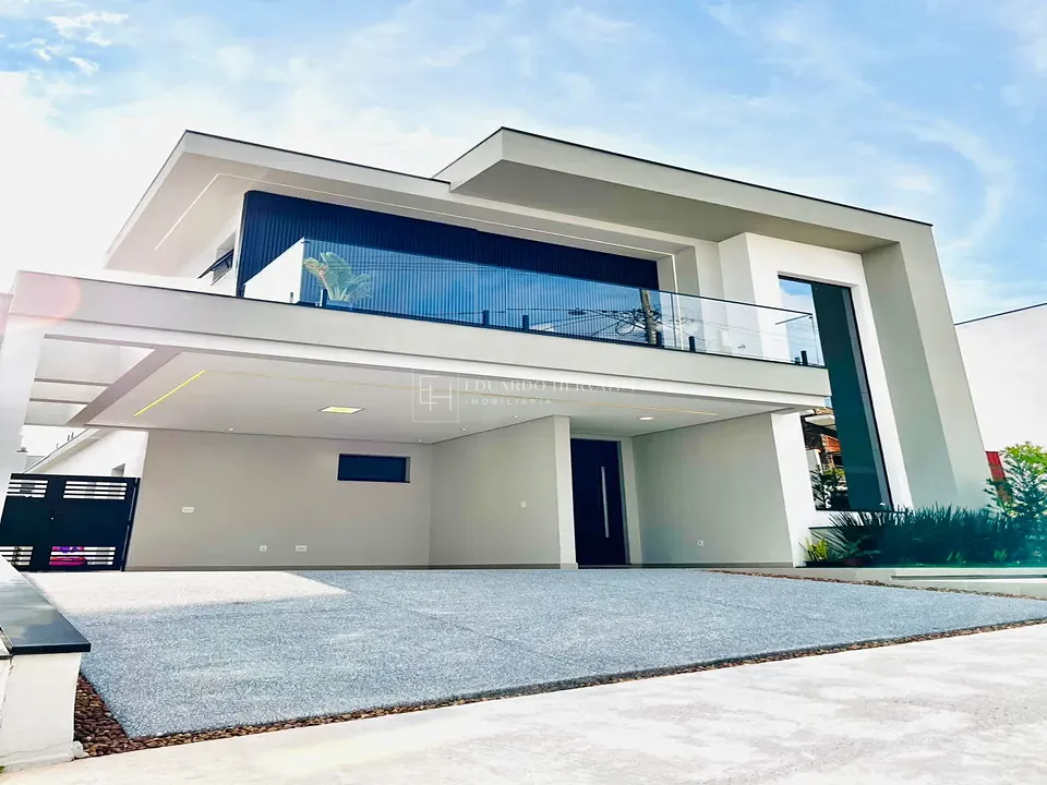 Casa, 3 quartos, 240 m² - Foto 1