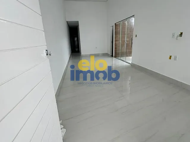 Casa com 142m², à venda, no bairro Luiz Gonzaga em Caruaru