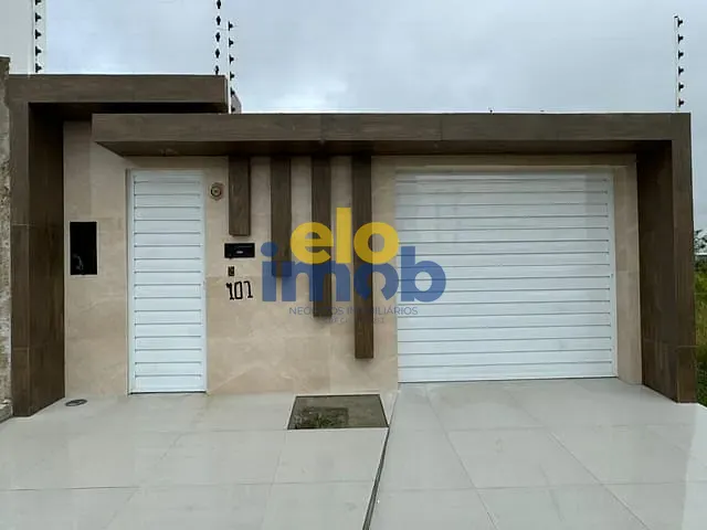 Casa com 142m², à venda, no bairro Luiz Gonzaga em Caruaru